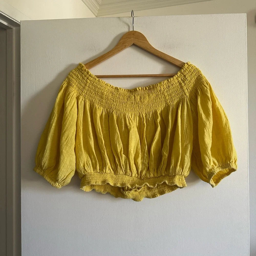 Free People We the Free Yellow Dancing Til Dawn Off Shoulder Smocked Top size M - Picture 7 of 9